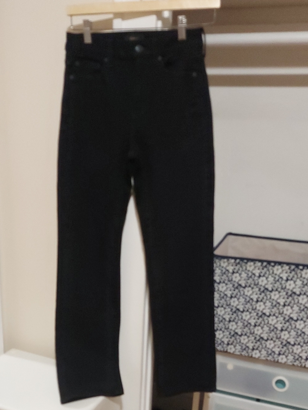 Quince Women's Black Straight Jeans